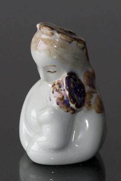 Mutter mit Kind, Royal Copenhagen Figur Nr. 300-3551