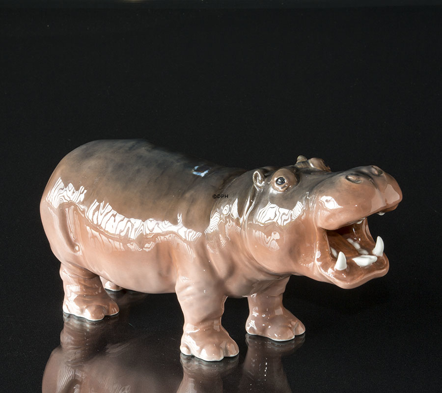 Nilpferd, Royal Copenhagen Porzellanfigur Nr. 309, Sehr selten (1984-1922) - Farbfehler auf der Rückseite