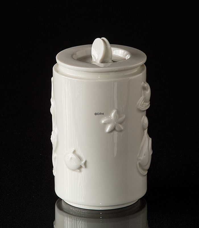 Krug mit Deckel und Fischmotiv Royal Copenhagen Nr. 3287