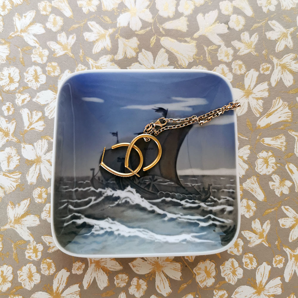 Schale mit Wikingerschiffen, Royal Copenhagen Nr. 3479