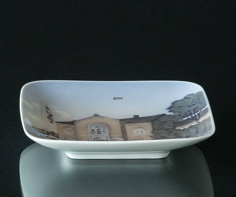 Schale mit Freimaurerloge Odense, Royal Copenhagen Nr. 3502