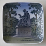 Schale mit Hans Christian Andersen, Royal Copenhagen Nr. 3572