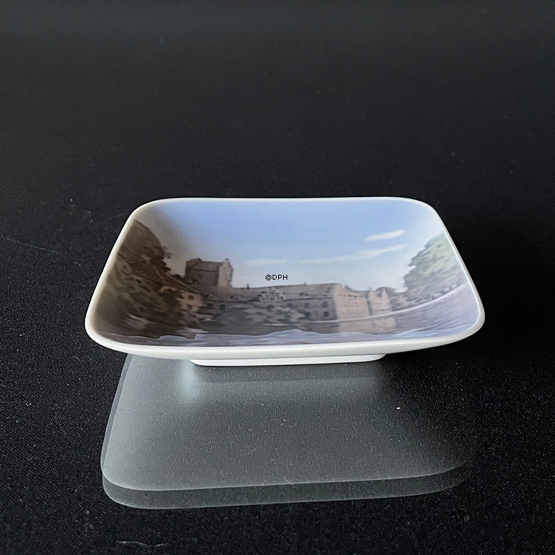 Schale mit Herlufsholm, Royal Copenhagen Nr. 3609