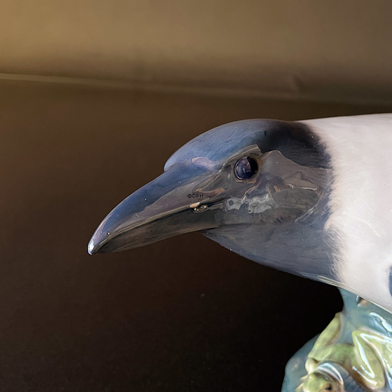 Krähe, Royal Copenhagen Vogelfigur Nr. 365