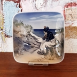 Schale mit Fanø Mädchen im Tracht, Royal Copenhagen Nr. 3674