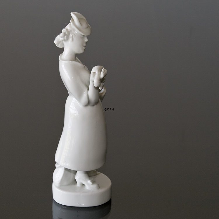 Marktfrau, weiße Royal Copenhagen Figur Nr. 4070
