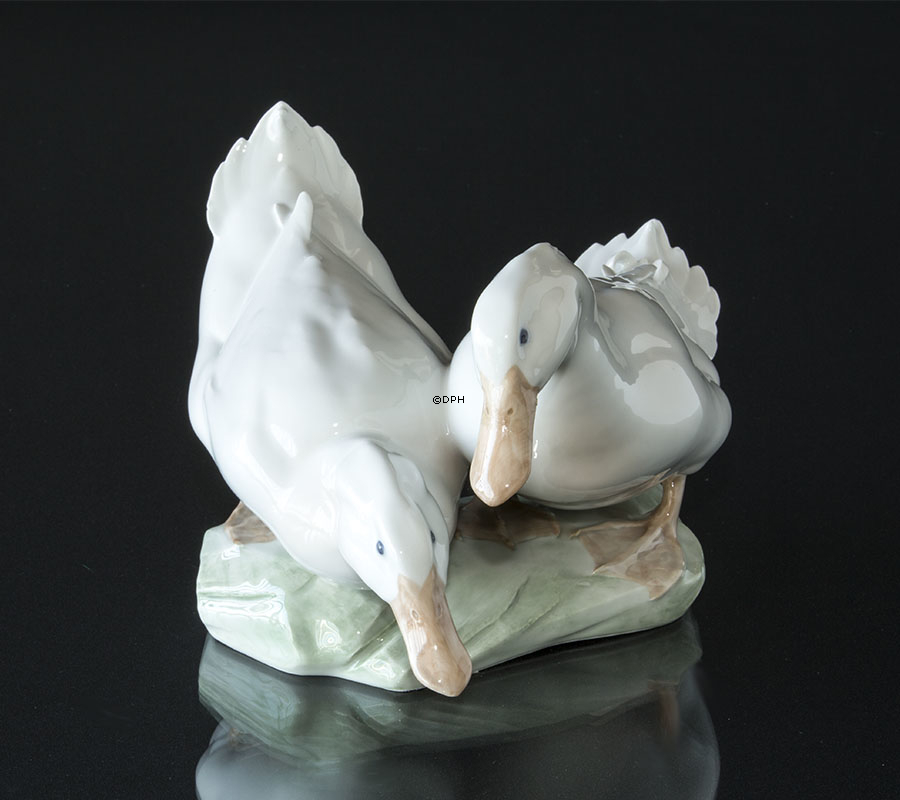 Erpel und Ente, Royal Copenhagen Vogelfigur Nr. 412 (Reparatur auf dem schnabel)