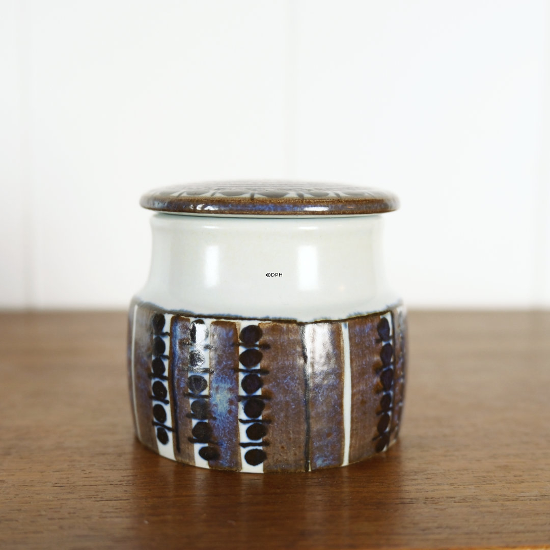 Fayence-Dose mit Deckel, signiert CK, Royal Copenhagen Nr. 425-3166