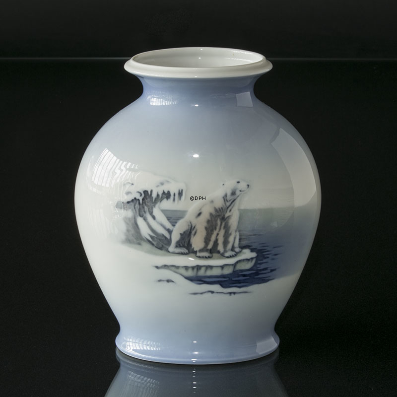 Vase mit Eisbär, Royal Copenhagen, Inschrift Thomas Ths. Sabroe & Co. Nr. 4351