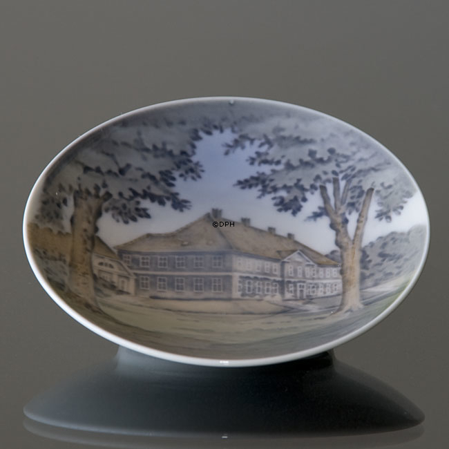 Schale mit Hindsgavl, Royal Copenhagen Nr. 4445