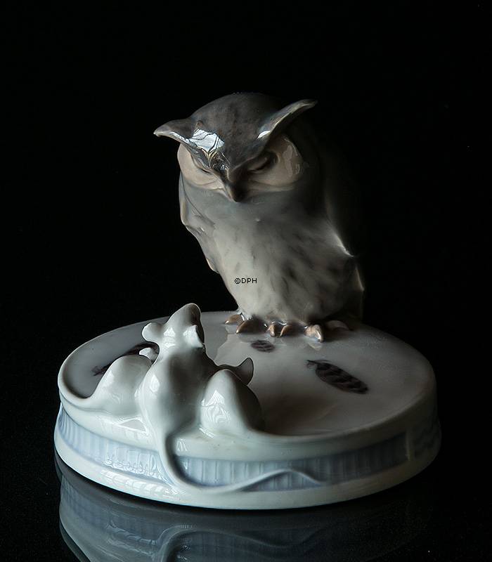 Plateau mit Eule und drei weißen Mäusen, Royal Copenhagen Figur Nr. 450
