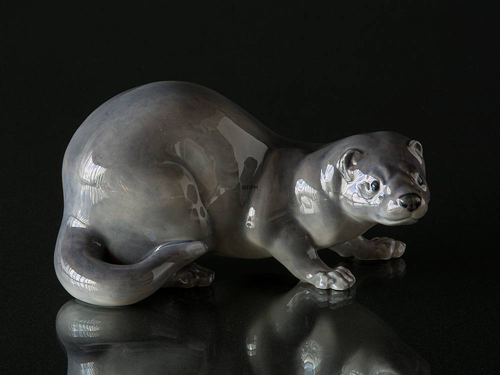 Nerz, grau, Royal Copenhagen Figur Nr. 4654