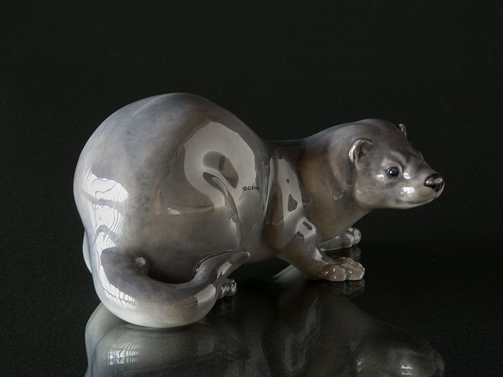 Nerz, grau, Royal Copenhagen Figur Nr. 4654