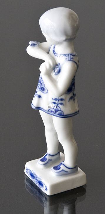 Mädchen mit Schmetterling, Blau gerippt, Royal Copenhagen Figur Nr. 4795