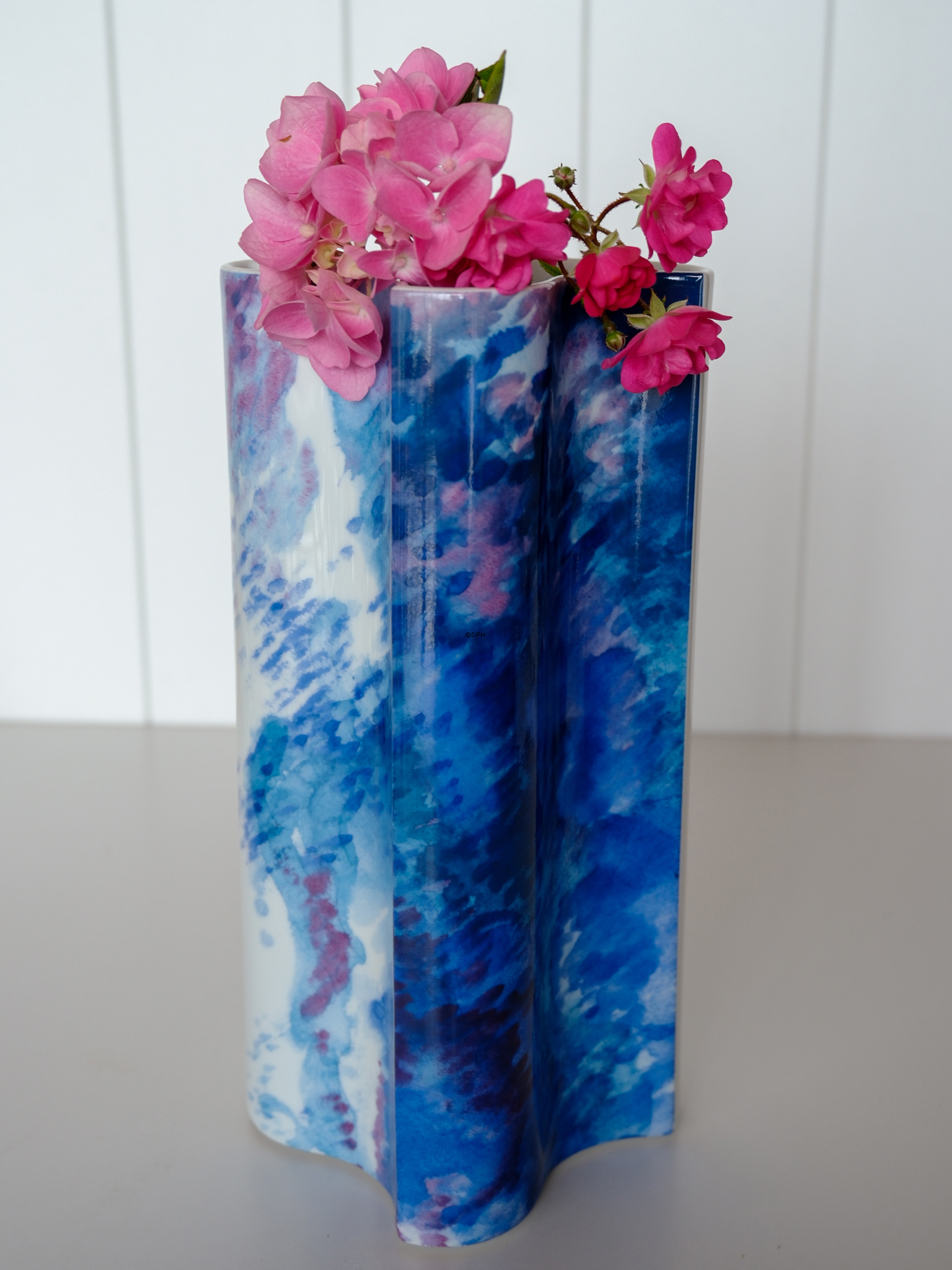Royal Copenhagen Vase Ocean Nr. 513-213-5837 Modern, Grethe Meyer Design