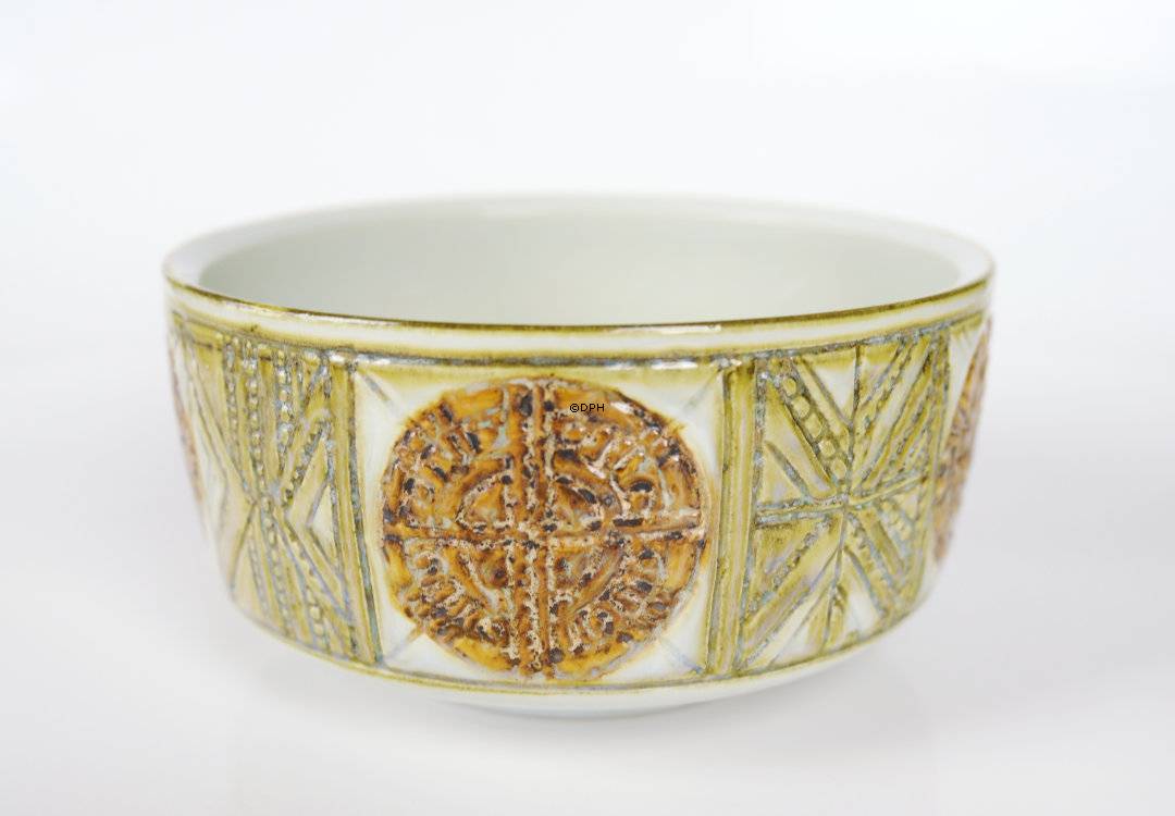 Fayenceschale von Kari Christensen, Royal Copenhagen Nr. 519-3155