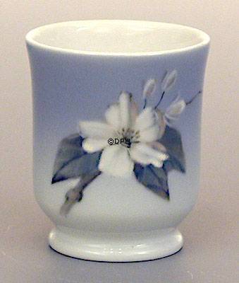 Tasse mit Apfelblüte, Royal Copenhagen Nr. 53-2392