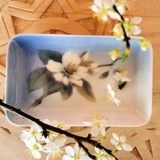 Schale mit Apfelzweig, Royal Copenhagen Nr. 53-964