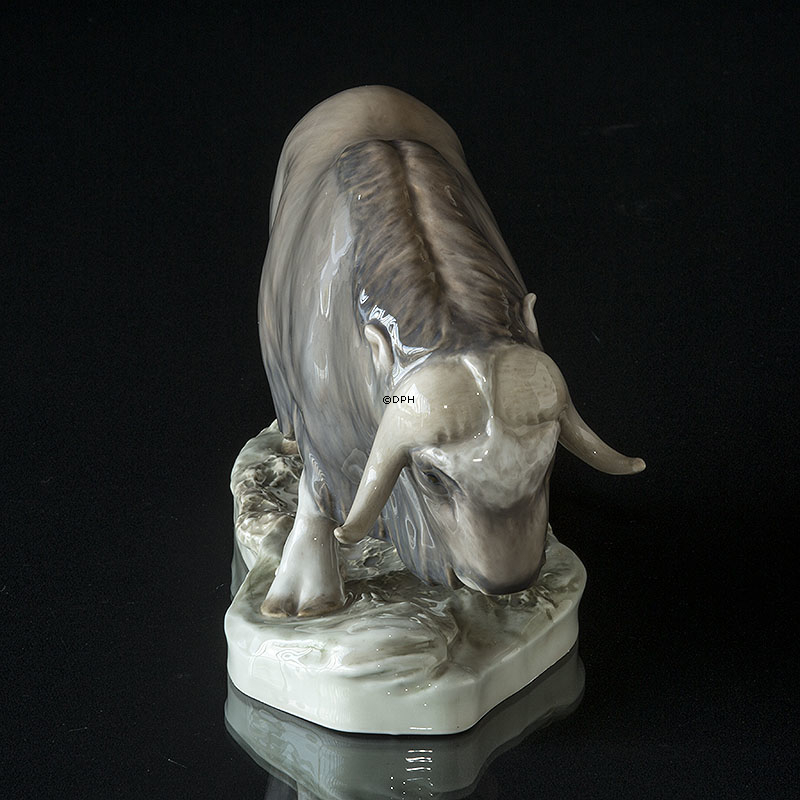 Moschusochse, Royal Copenhagen Figur 530 (1894-1922) Von den Hörnern repariert (Sehr selten)