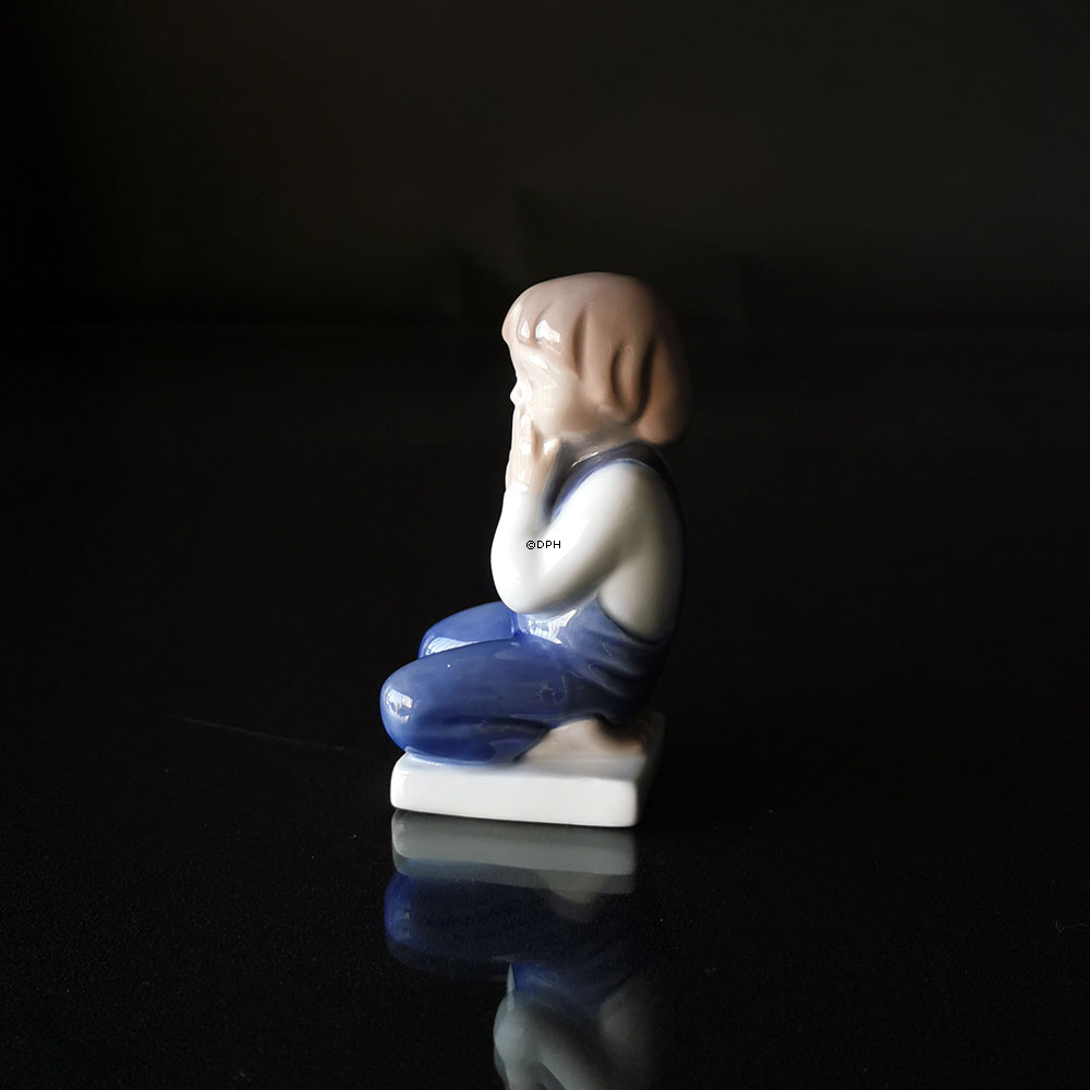 Nichts sagen, Royal Copenhagen Kinderfigur Nr. 5462