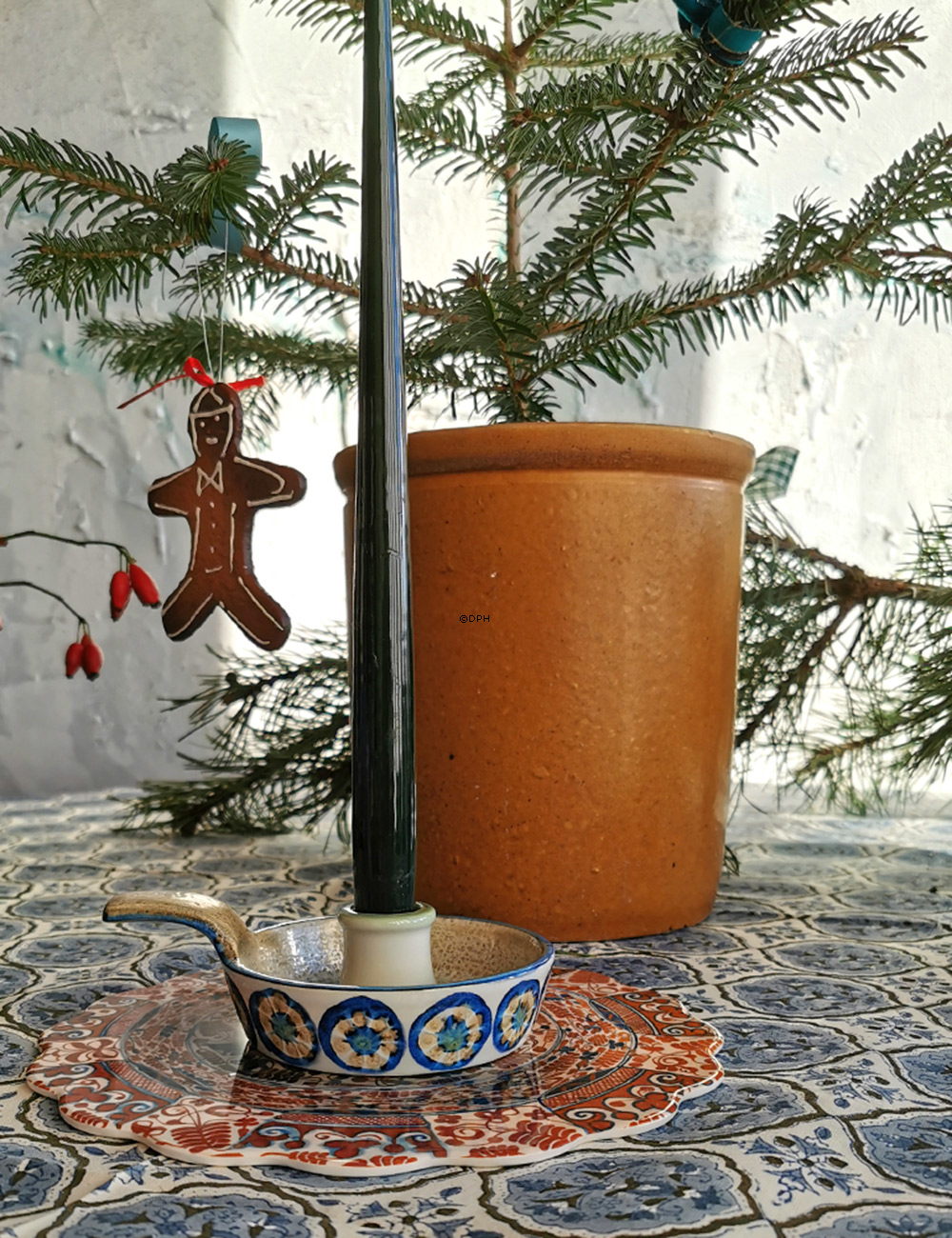 Fayence Kerzenhalter mit Henkel von Marianne Johanson, Royal Copenhagen No. 589-3367