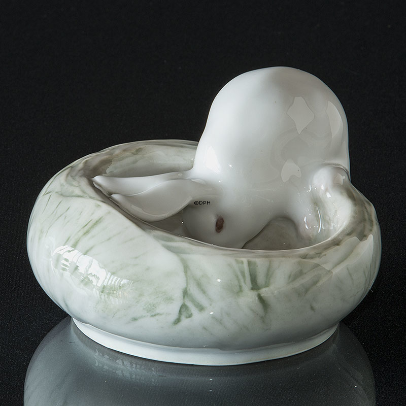 Schale mit Kaninchen, Royal Copenhagen Nr. 628