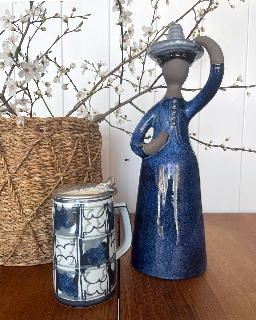 Becher mit Deckel, Royal Copenhagen Nr. 698-3697