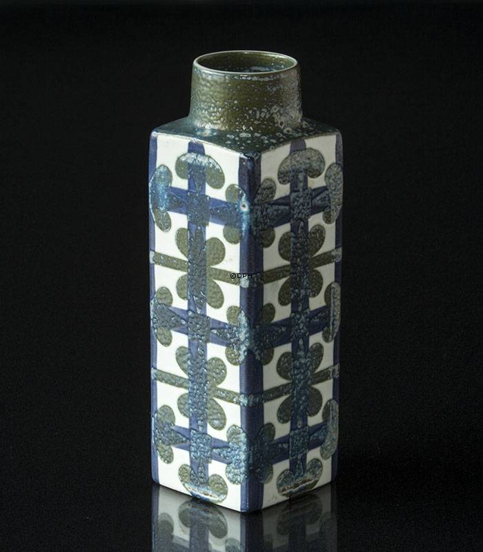 Fayencevase von Nils Thorssen, Royal Copenhagen Nr. 711-3455