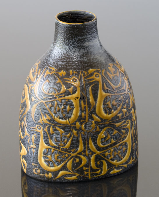 Fayencevase, Royal Copenhagen Nr. 714-3223