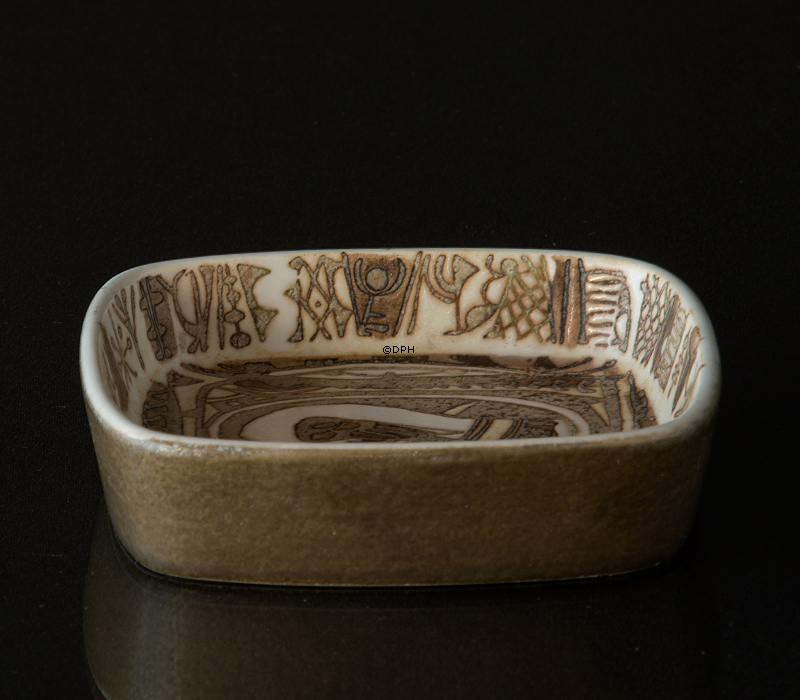 Rustikale Baca Fayenceschale von Nils Thorssen, Royal Copenhagen Nr. 719-2882