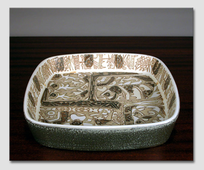 Baca Rustikale Fayenceschale von Nils Thorssen, Royal Copenhagen Nr. 719-2883