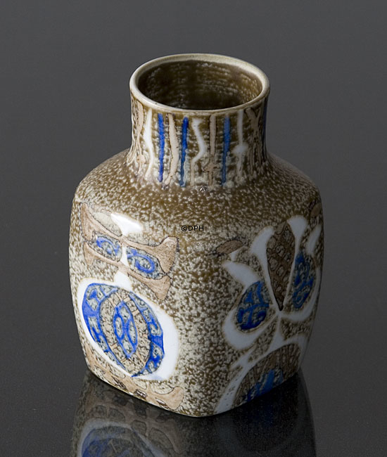 Fayencevase von Nils Thorssen, Royal Copenhagen Nr. 720-3361