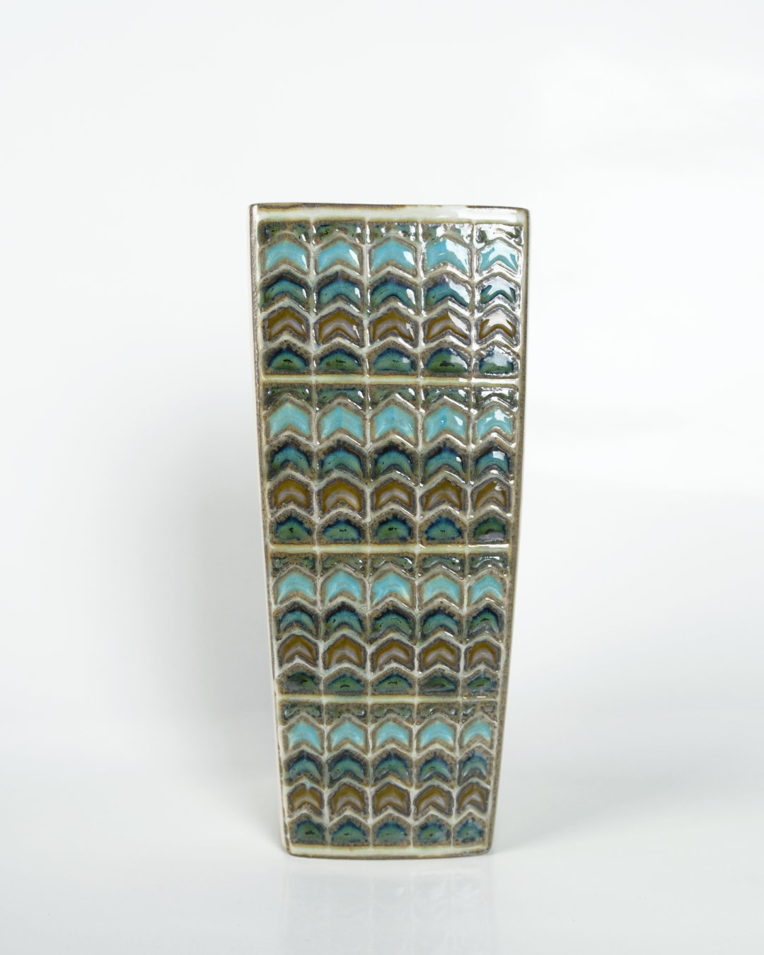 Fayencevase, Aluminia / Royal Copenhagen Nr. 751-3309