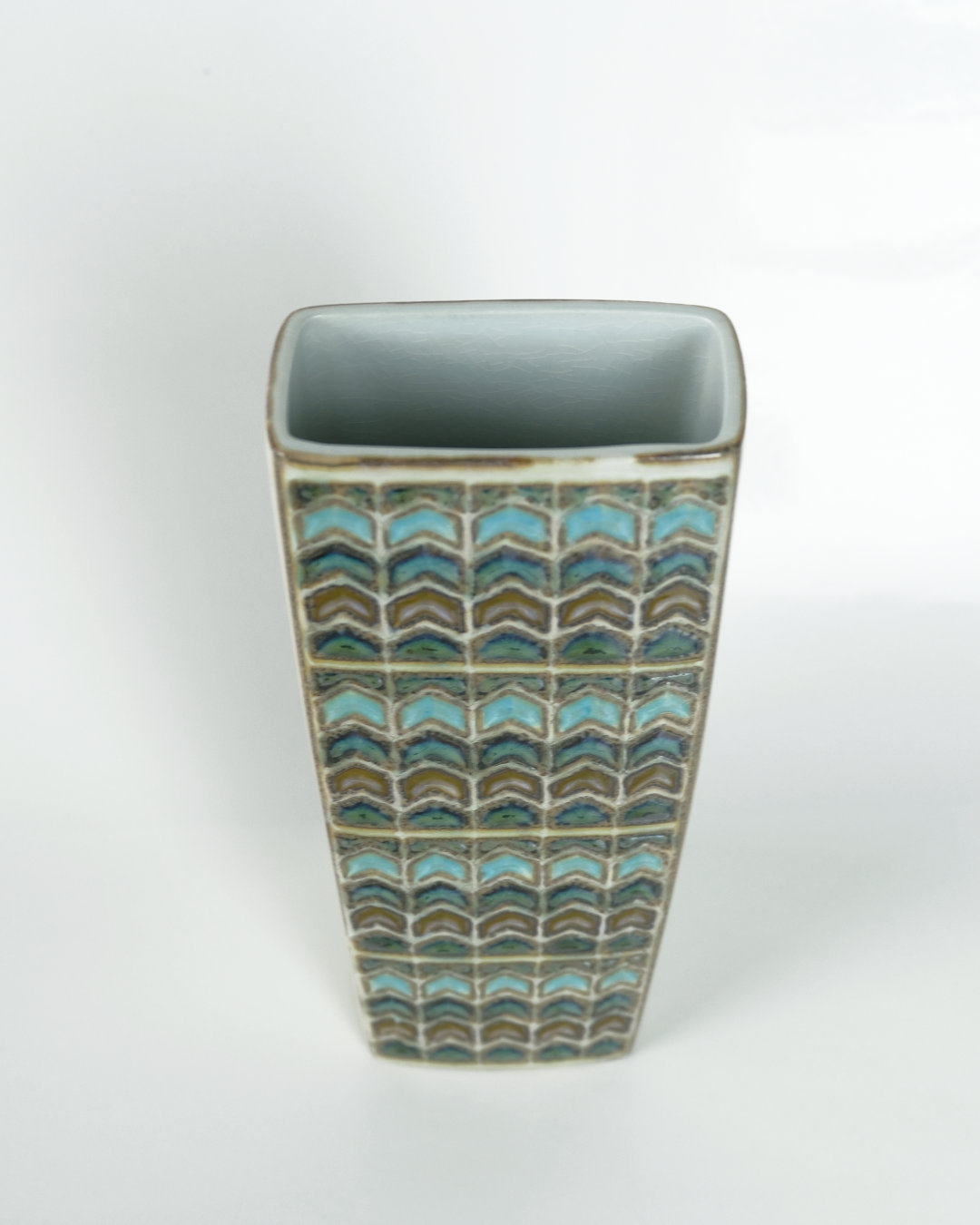 Fayencevase, Aluminia / Royal Copenhagen Nr. 751-3309