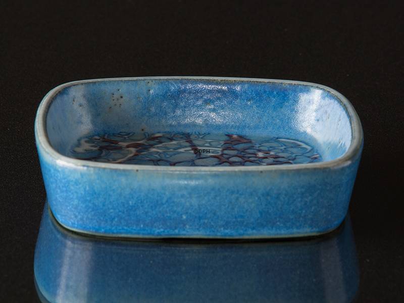 Fayenceschale von Johanne Gerber, Royal Copenhagen Nr. 780-2882