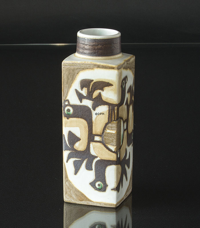 Fayencevase, signiert JG, Royal Copenhagen Nr. 805-3259