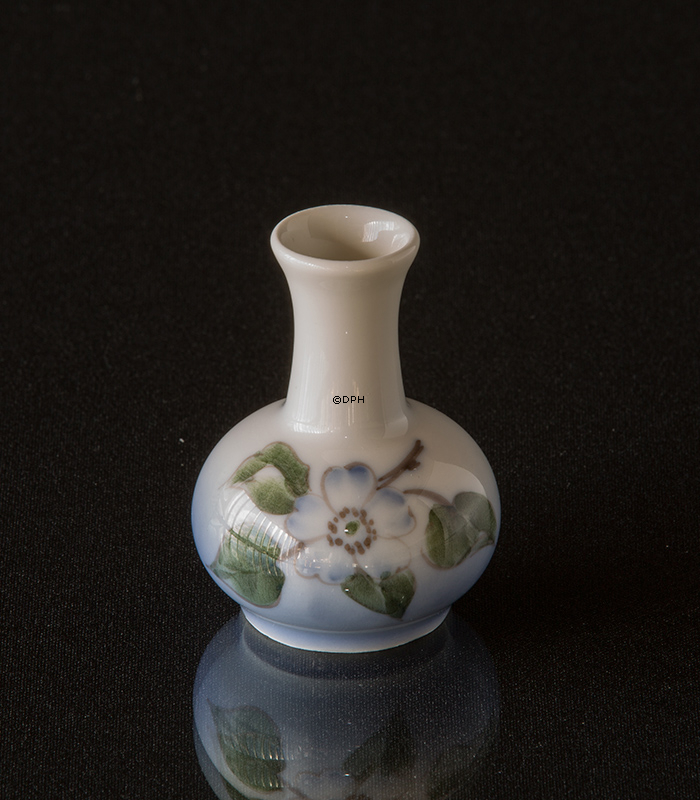 Kleine Vase mit Blume, Royal Copenhagen Nr. 863-1258