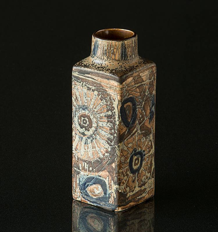 Fayencevase von Nils Thorsson, Royal Copenhagen Nr. 870-3258