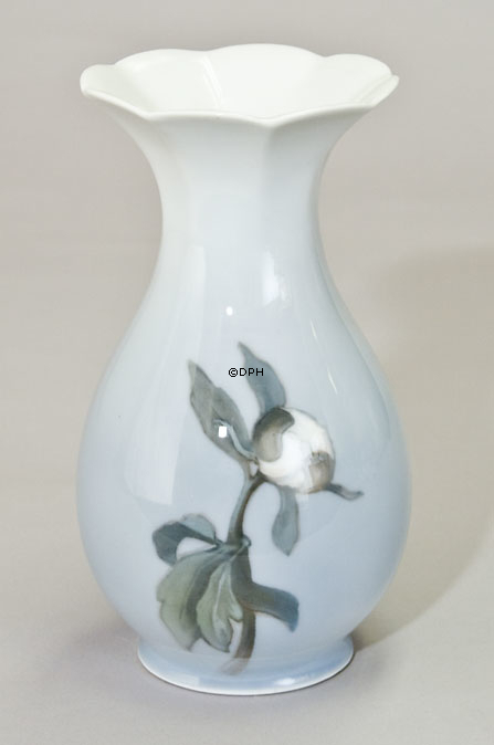 Vase mit Blume, Royal Copenhagen Nr. 92-2748