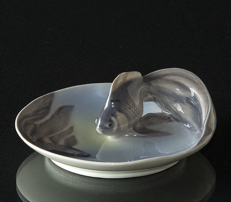 Schale mit Guppy Fisch Royal Copenhagen Nr. 931
