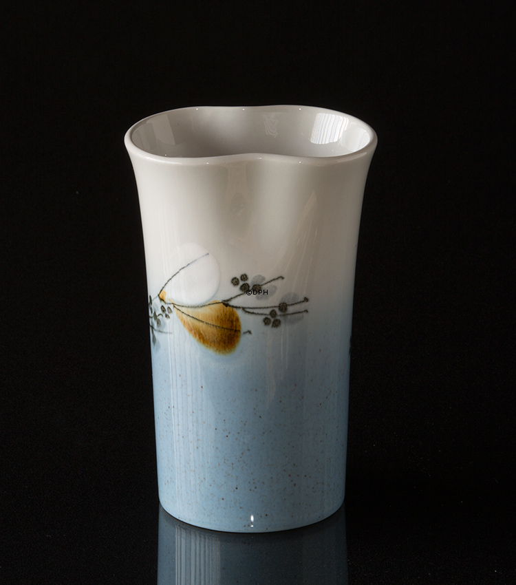 Vase mit Blumen und Zweigen, Royal Copenhagen Nr. 967-3872