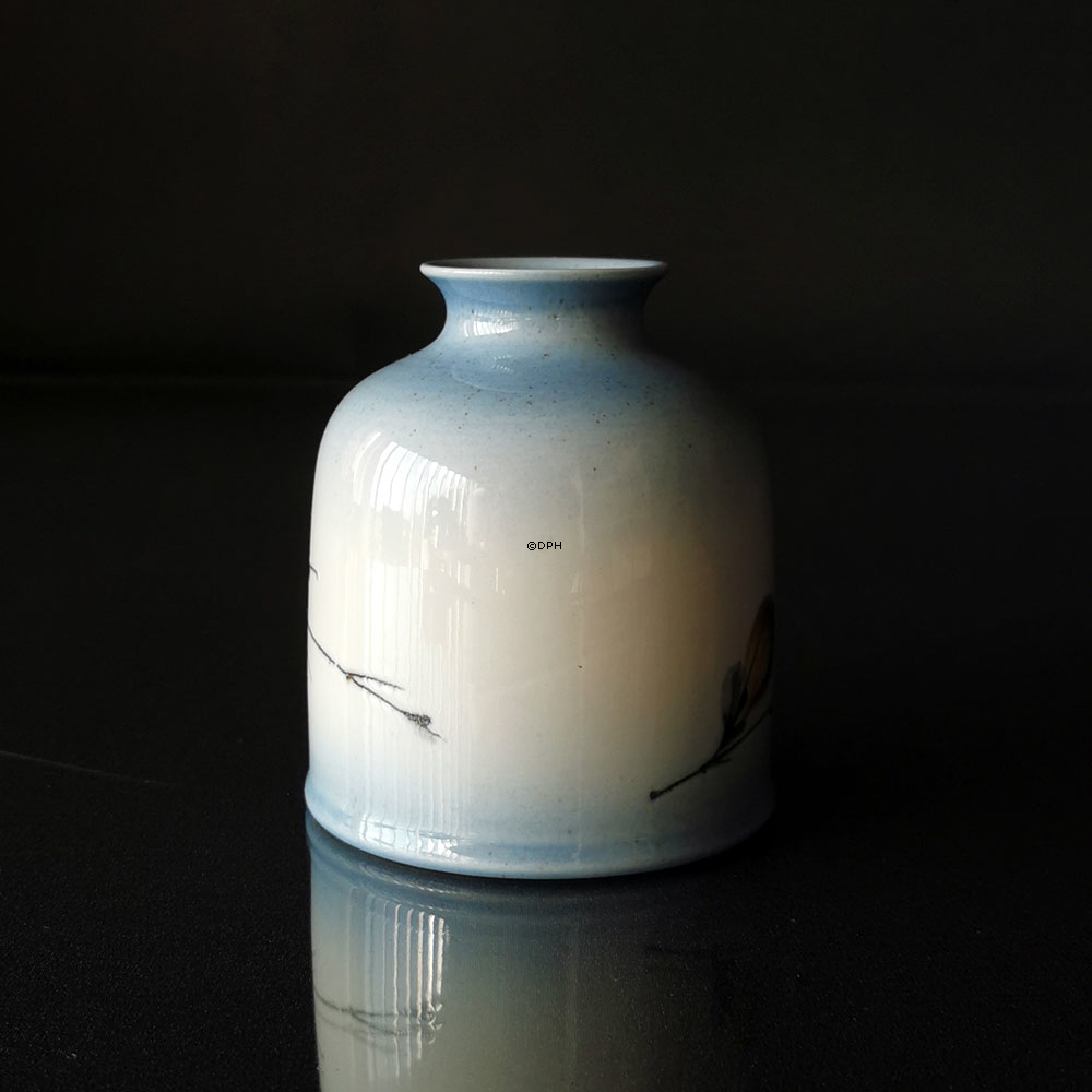 Vase mit Blumen und Zweigen, Royal Copenhagen Nr. 967-3891