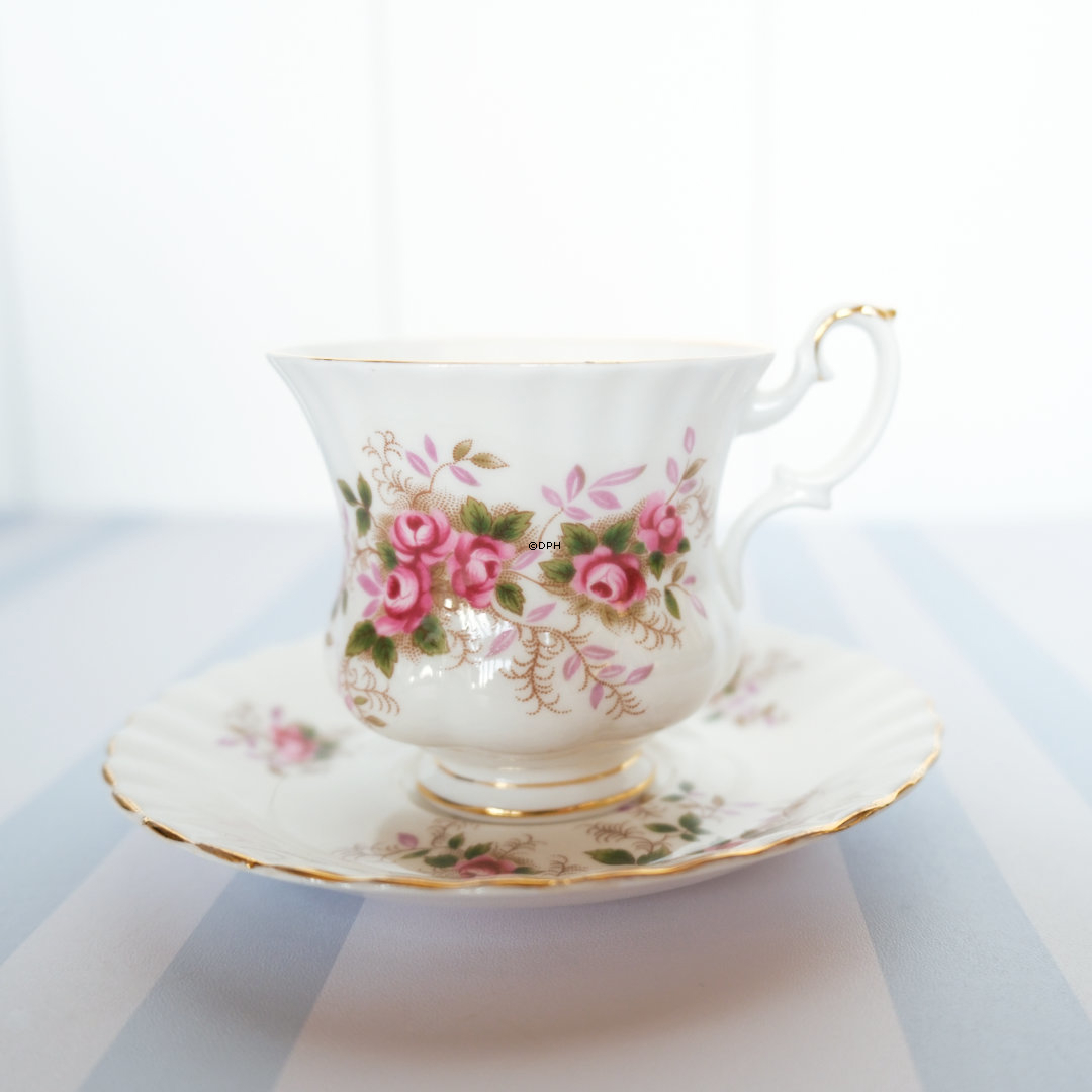 Royal Albert Lavender Rose Kaffeetasse mit Untertasse (tasse Ø7,5cm)