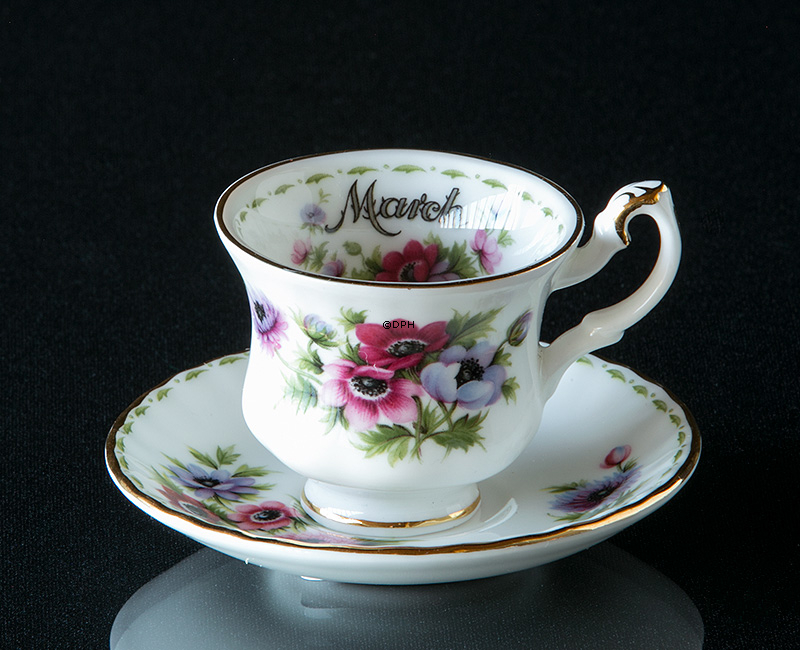 Royal Albert Minimonatstasse mit Blumen März Anemonen  (Tasse Ø4,5 cm, Untertasse Ø 7,3 cm)