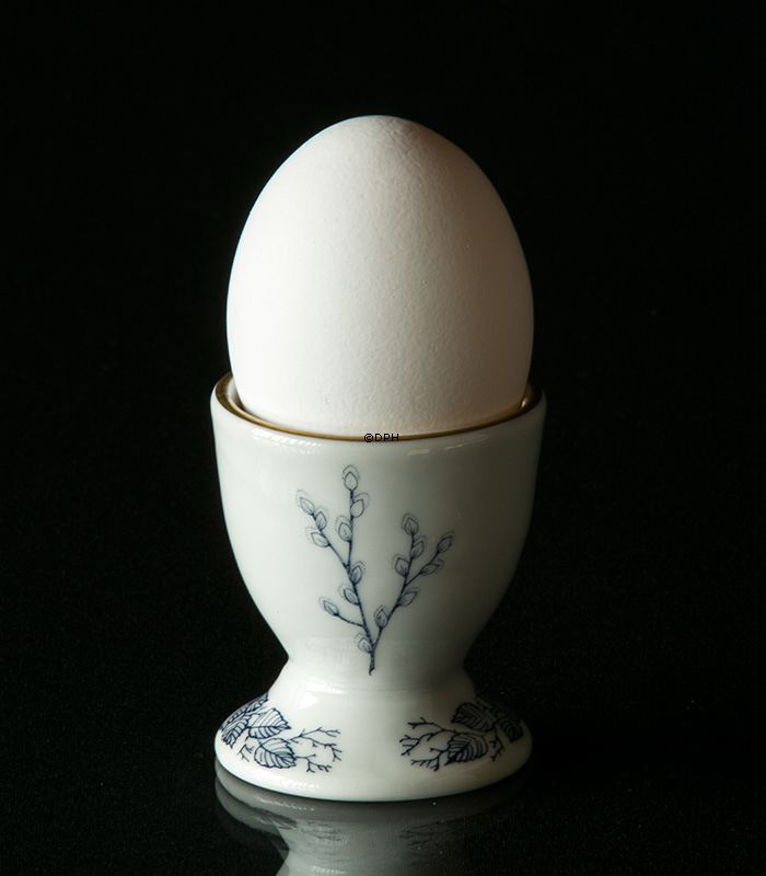 1978 Ravn Ostereierbecher blau / weiß, Hase mit Hase in Osterei