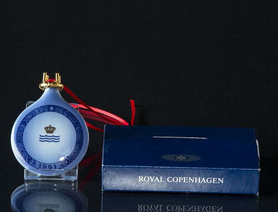 1991 Royal Copenhagen Ornament, Weihnachtstropfen