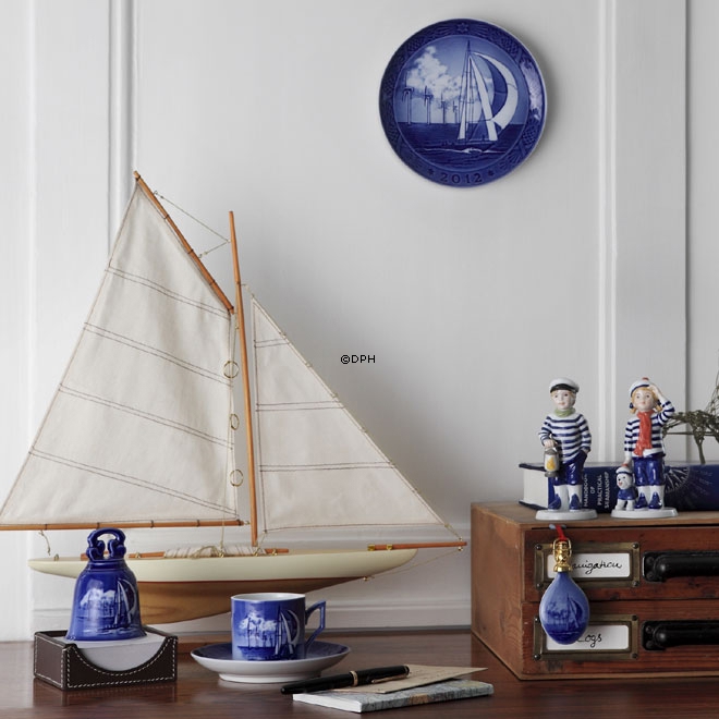 2012 Royal Copenhagen Ornament, Weihnachtstropfen