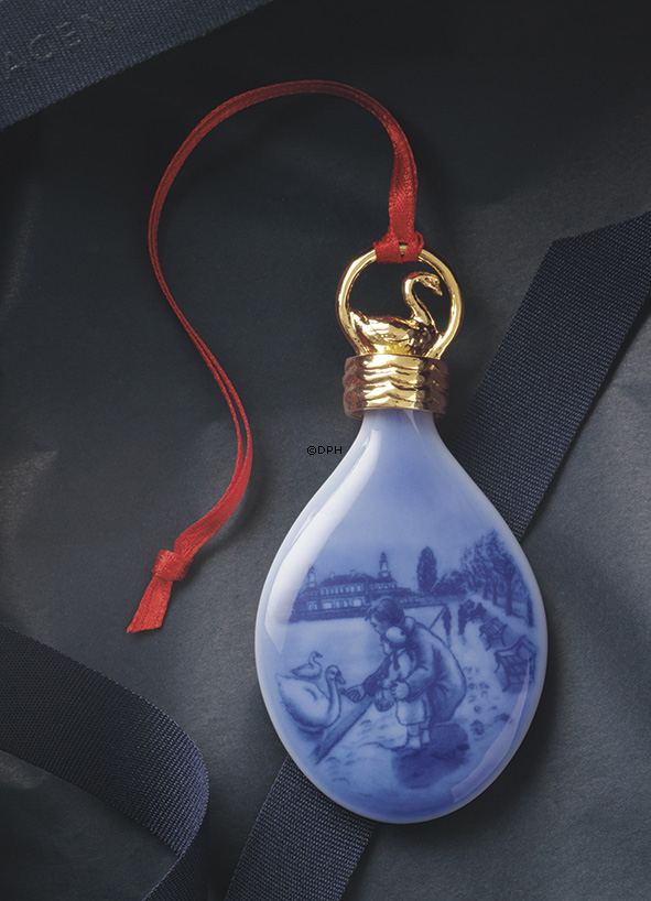 2017 Royal Copenhagen Ornament, Weihnachtstropfen, an den Seen