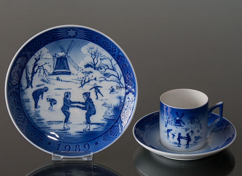 1989 Royal Copenhagen Weihnachtstasse, der alte Eislauf-Teich
