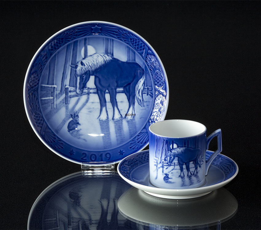 2018 Royal Copenhagen Weihnachtstasse, Treffen in der Koppel